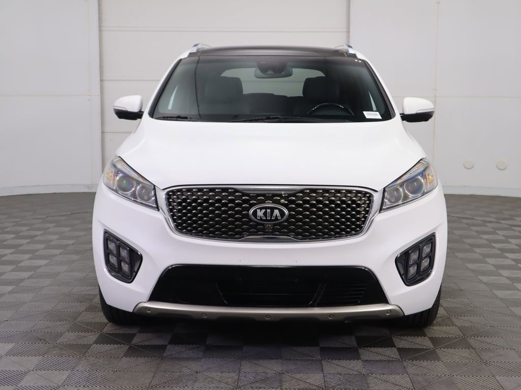 Used 2018 Kia Sorento SX image 2