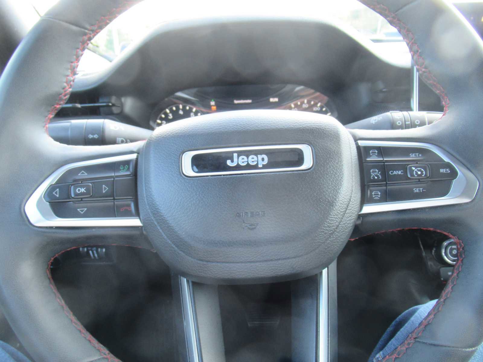 Used 2023 Jeep Compass Trailhawk image 27