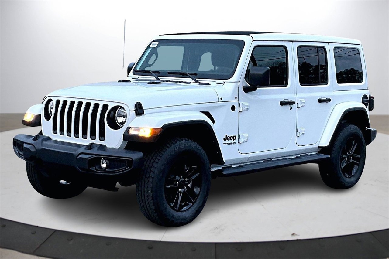 Certified 2022 Jeep Wrangler Unlimited Sahara image 4