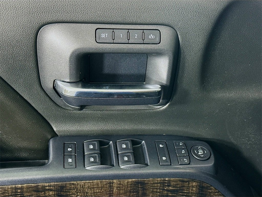 Used 2016 GMC Sierra 1500 Denali w/ Denali Ultimate Package image 25