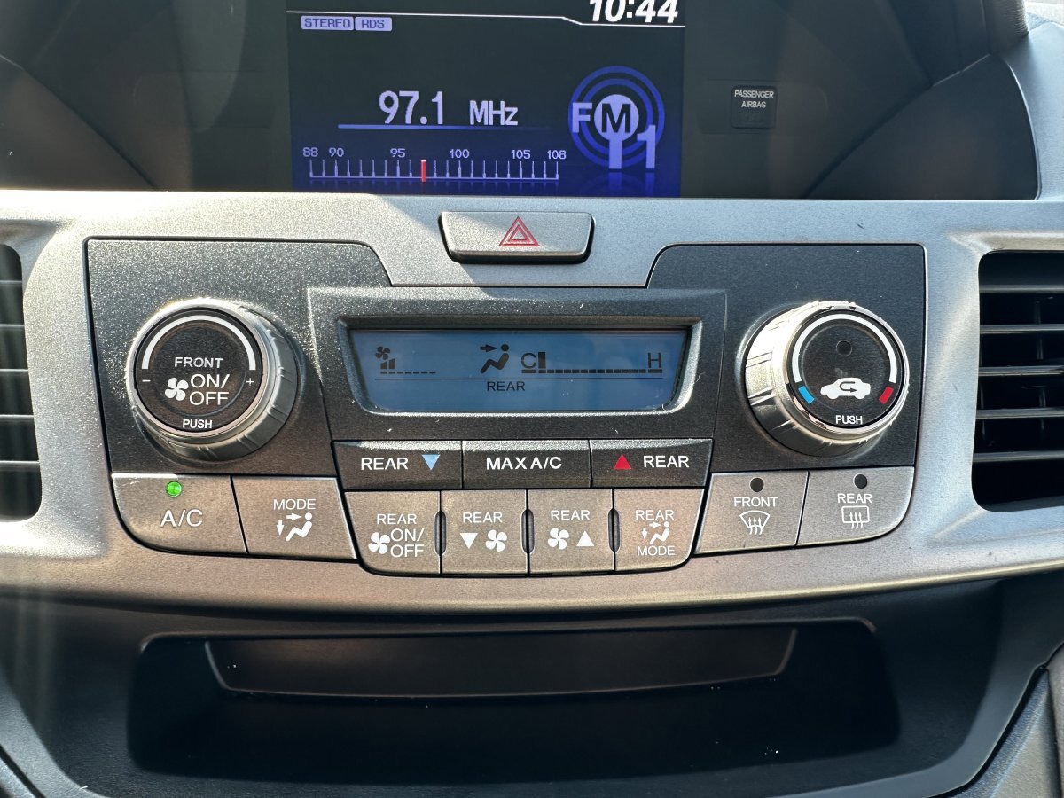 Used 2013 Honda Odyssey LX image 25