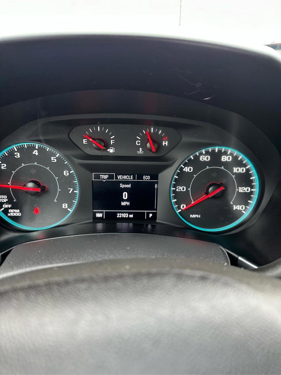 Used 2020 Chevrolet Equinox LS image 19