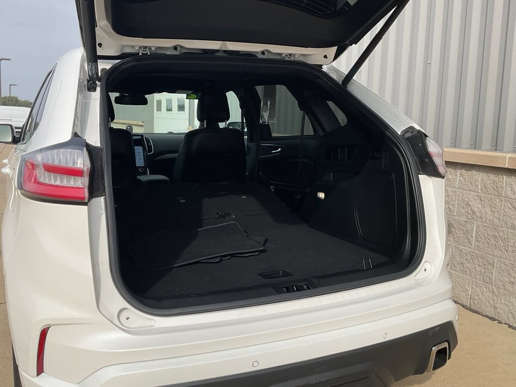Used 2022 Ford Edge ST AWD/4WD image 23