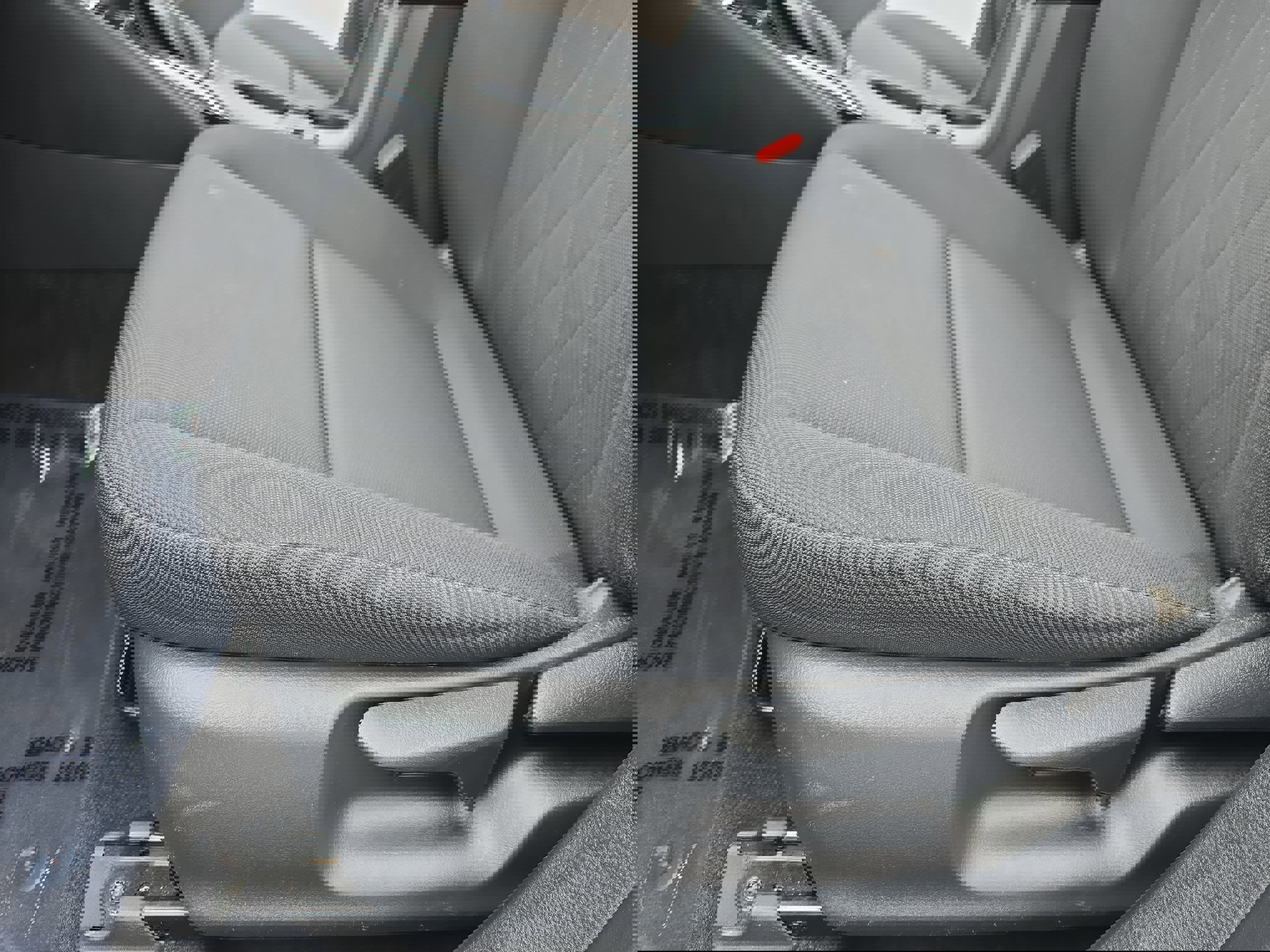 Used 2023 Toyota Corolla LE image 30