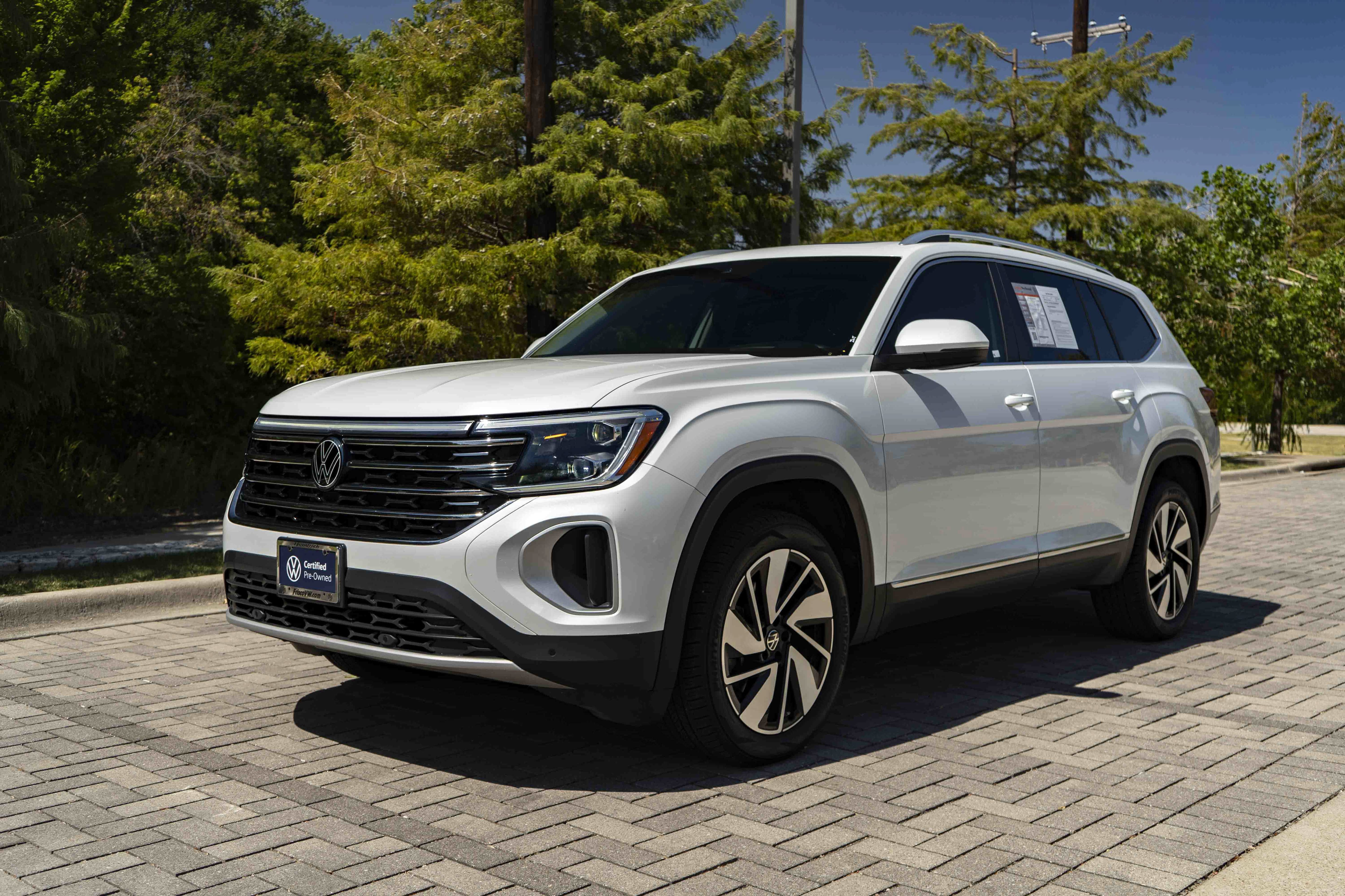 Certified 2024 Volkswagen Atlas SEL AWD/4WD image 4