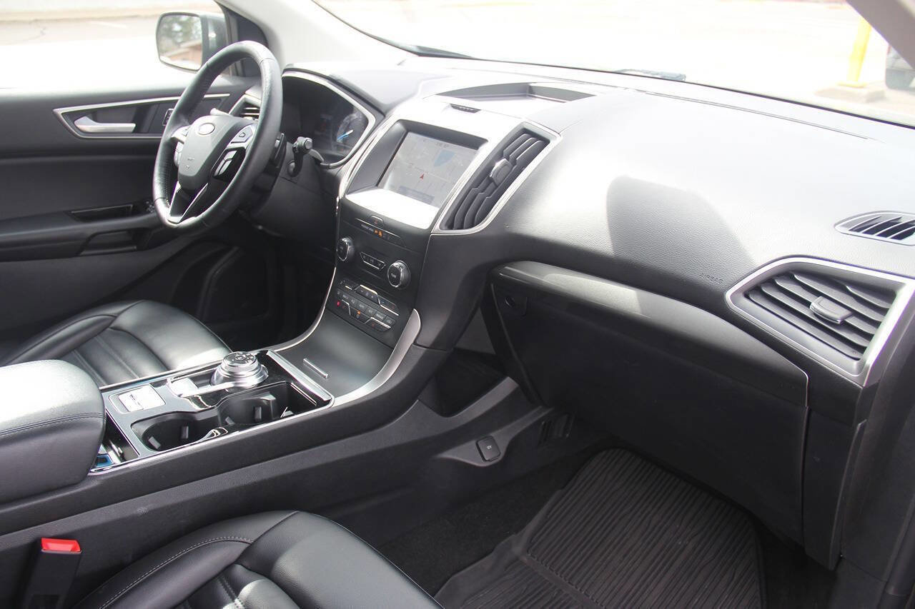 Used 2020 Ford Edge SEL w/ Convenience Package AWD/4WD image 27