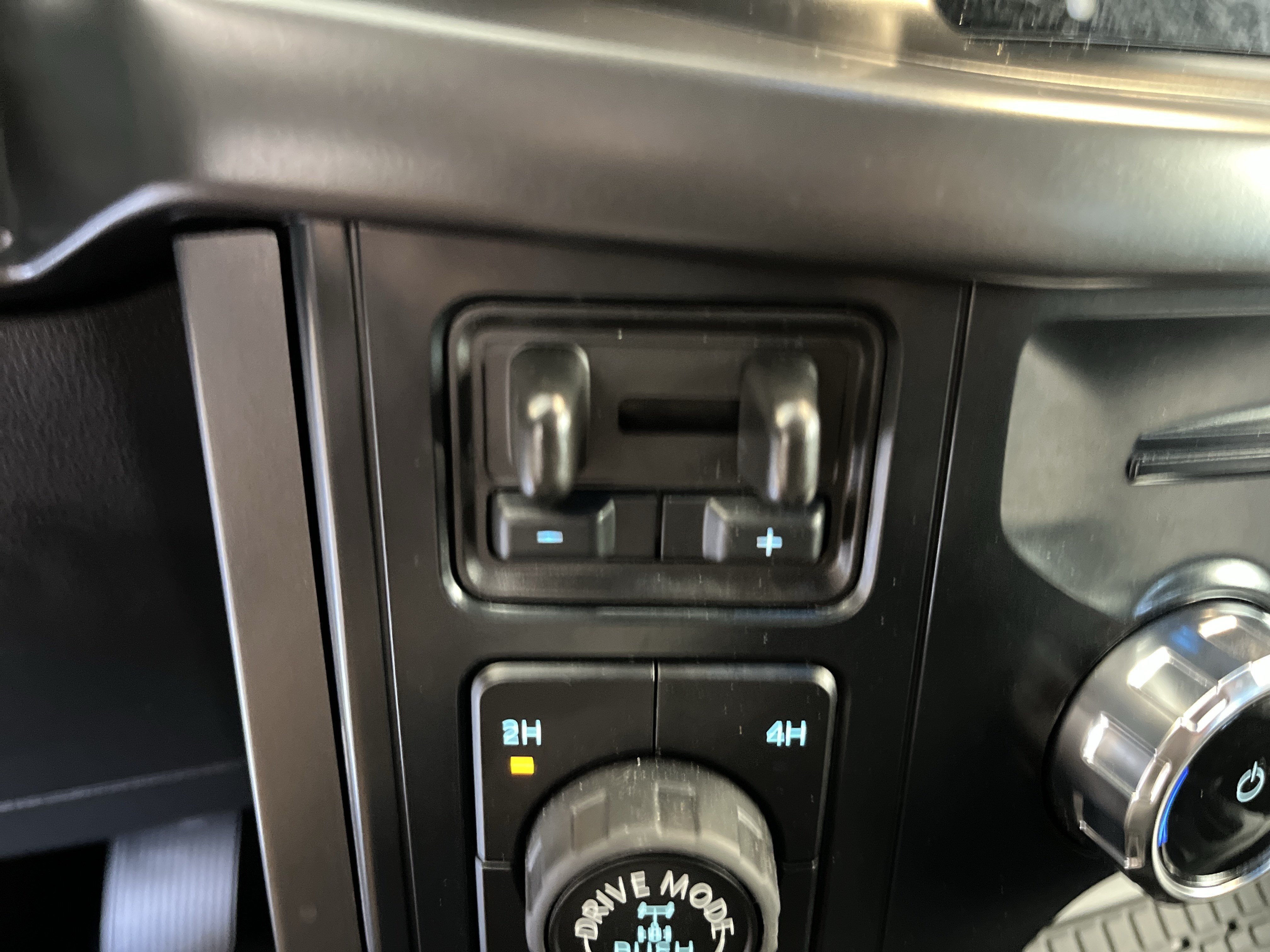 New 2025 Ford F150 Tremor w/ Bed Utility Package AWD/4WD image 21