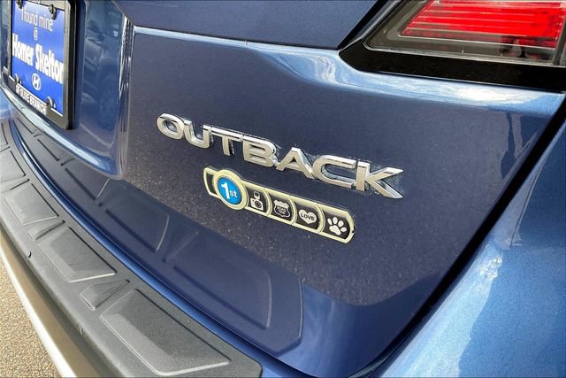 Used 2021 Subaru Outback Limited image 14