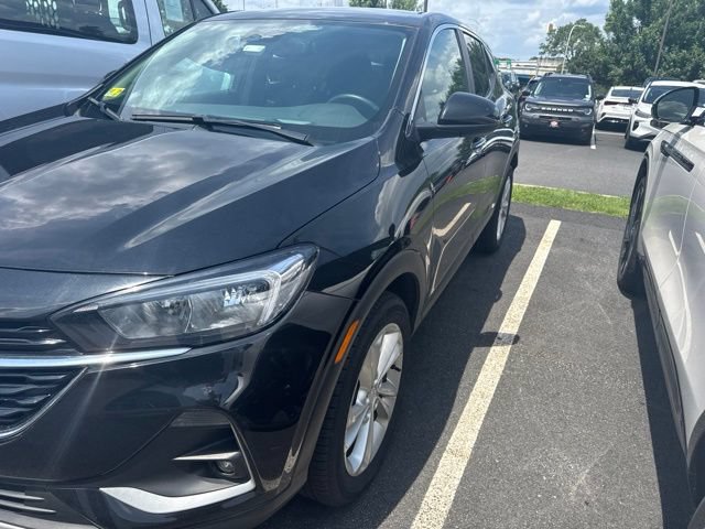 Used 2022 Buick Encore GX Preferred w/ Cold Weather Comfort Package FWD image 3
