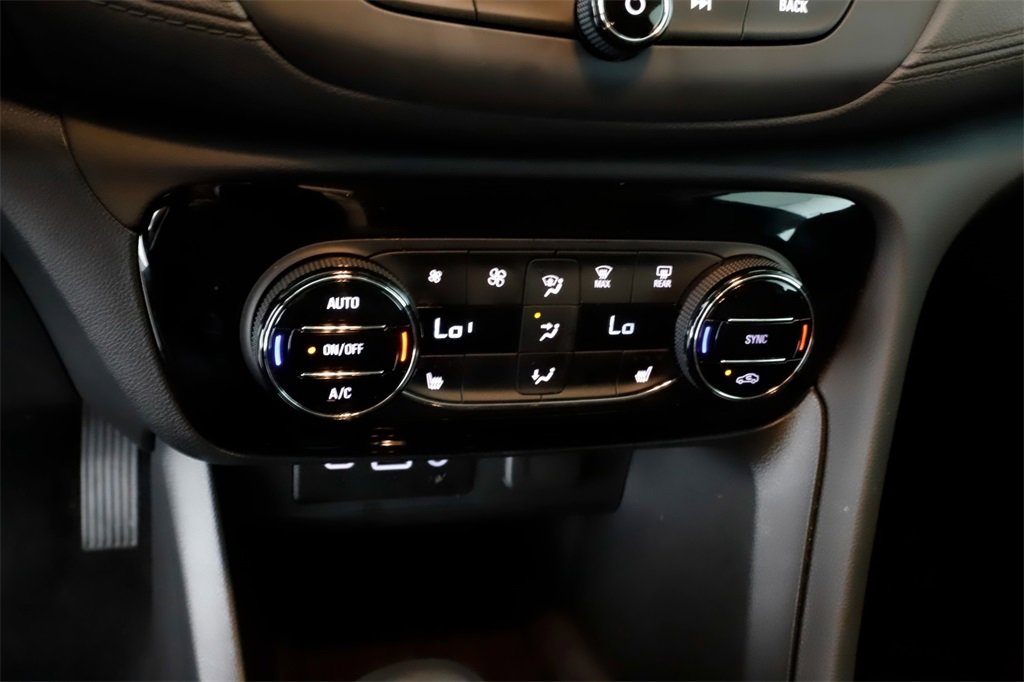 Used 2023 Buick Encore GX Select w/ Sport Touring Package image 20