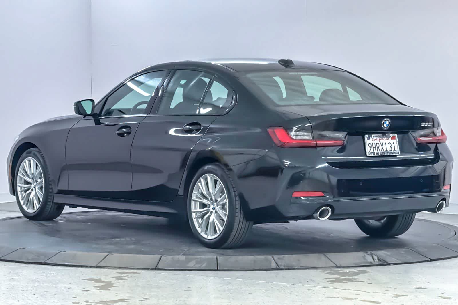Used 2023 BMW 330i Sedan w/ Premium Package RWD image 6