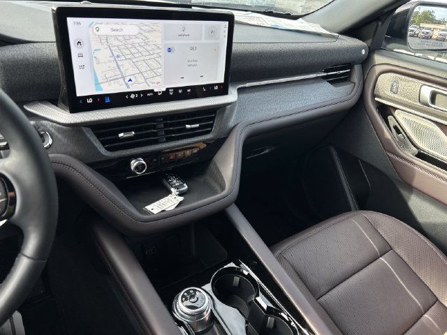 New 2026 Ford Explorer Platinum RWD image 17
