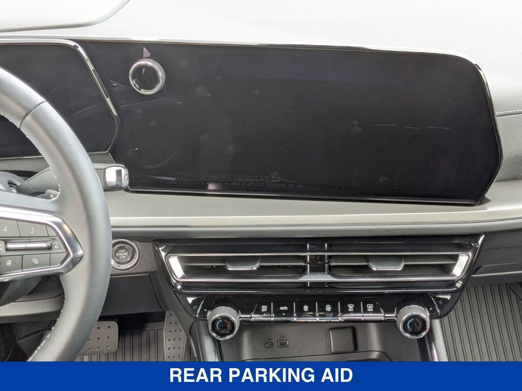 New 2026 Chevrolet Traverse LT w/ Sun and Wheel Package FWD image 29