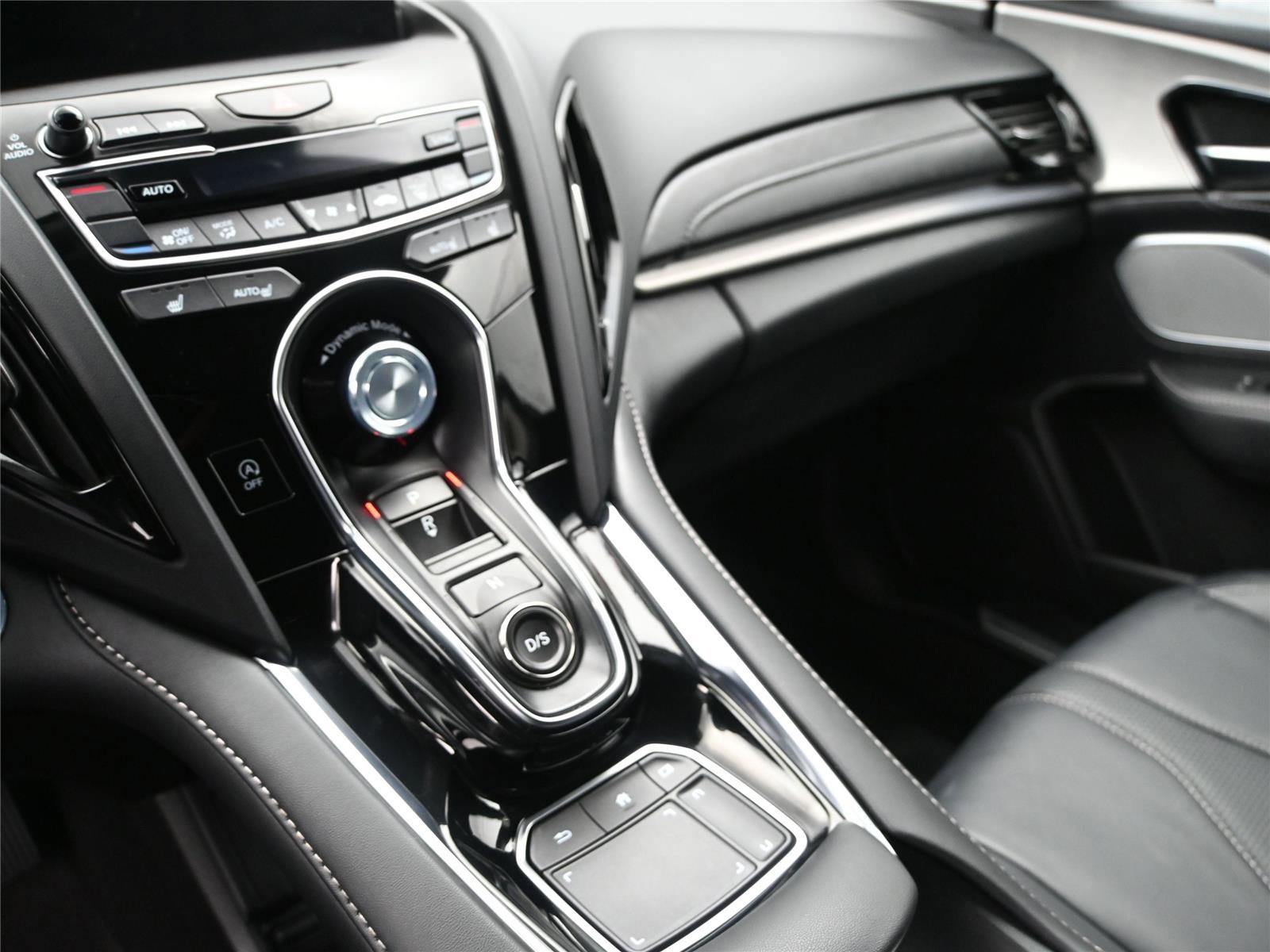 Certified 2024 Acura RDX SH-AWD w/ Technology Package image 4