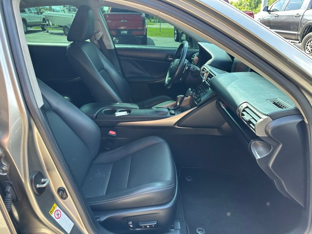 Used 2014 Lexus IS 350 w/ Navigation Package RWD image 31