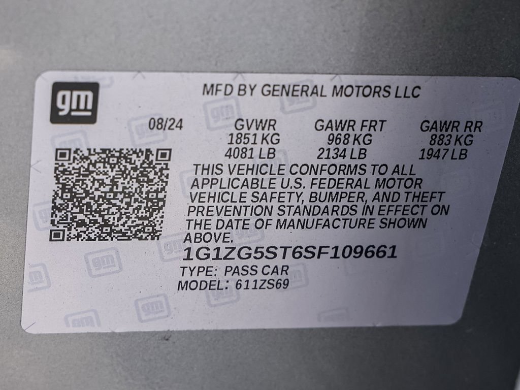 Used 2025 Chevrolet Malibu RS FWD image 32