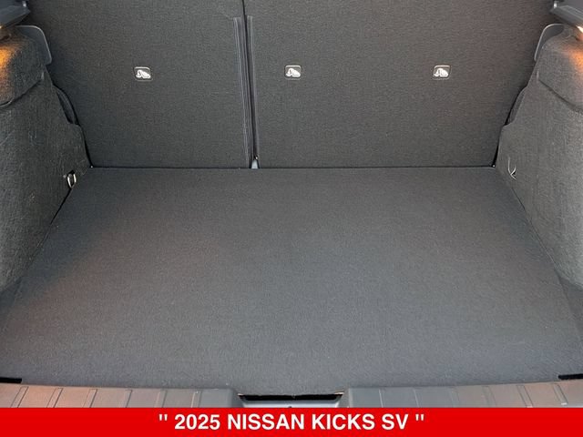 Certified 2025 Nissan Kicks SV AWD/4WD image 31