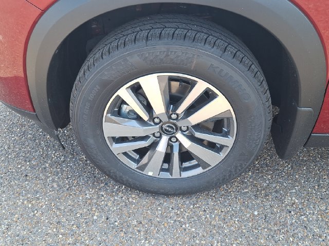 New 2026 Nissan Pathfinder SL FWD image 26