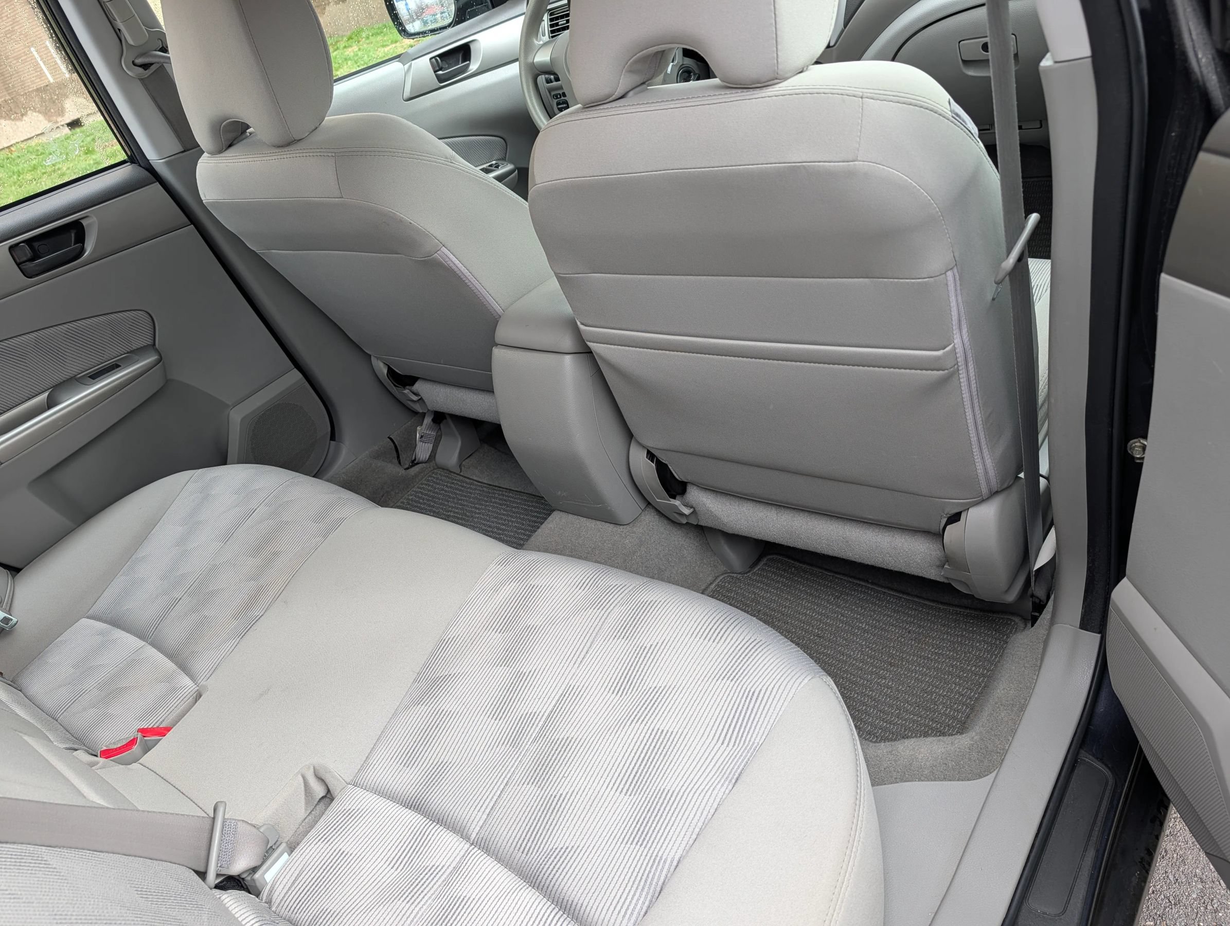Used 2010 Subaru Forester 2.5X AWD/4WD image 13
