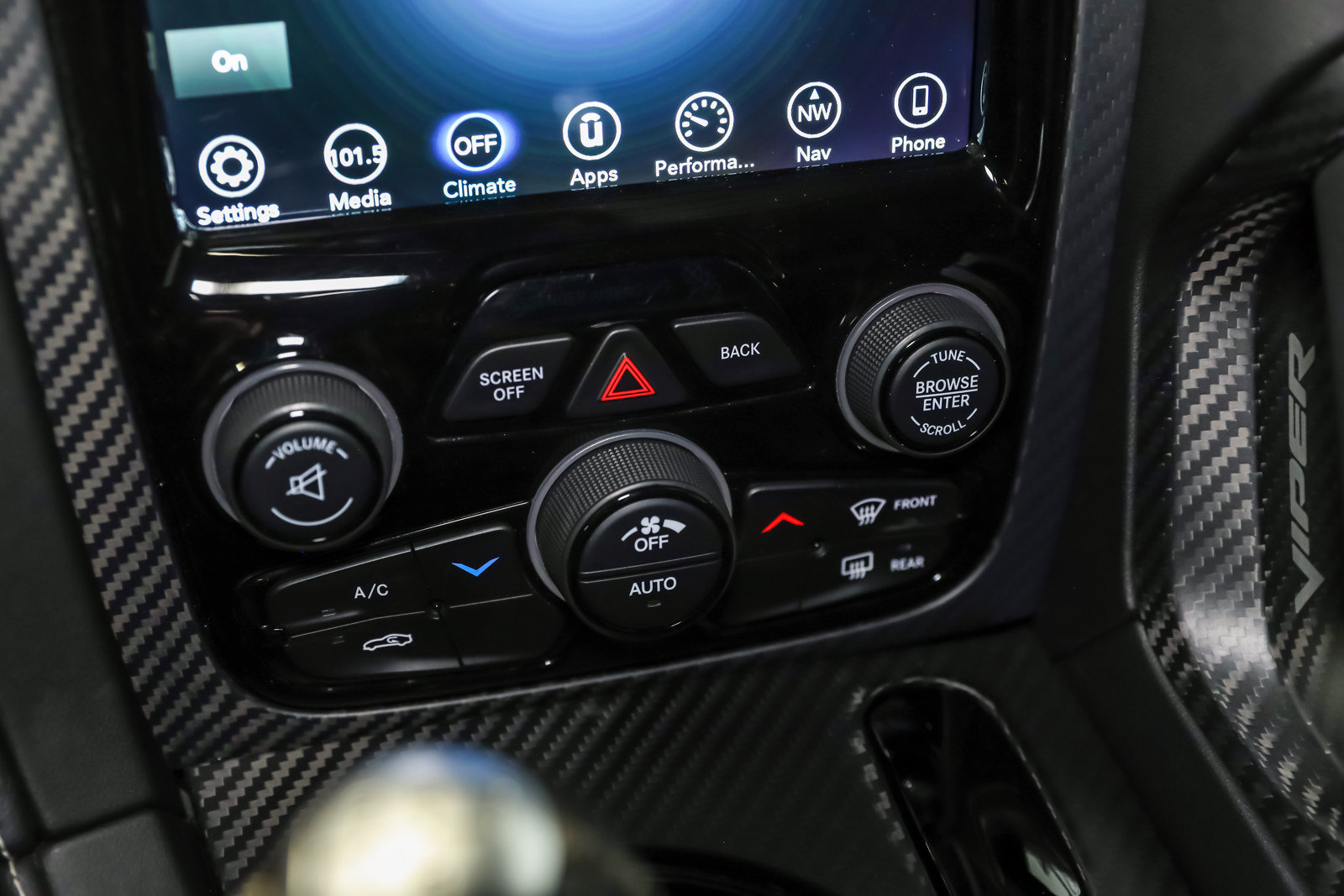 Used 2016 Dodge Viper ACR w/ Exterior Carbon Fiber Package RWD image 36