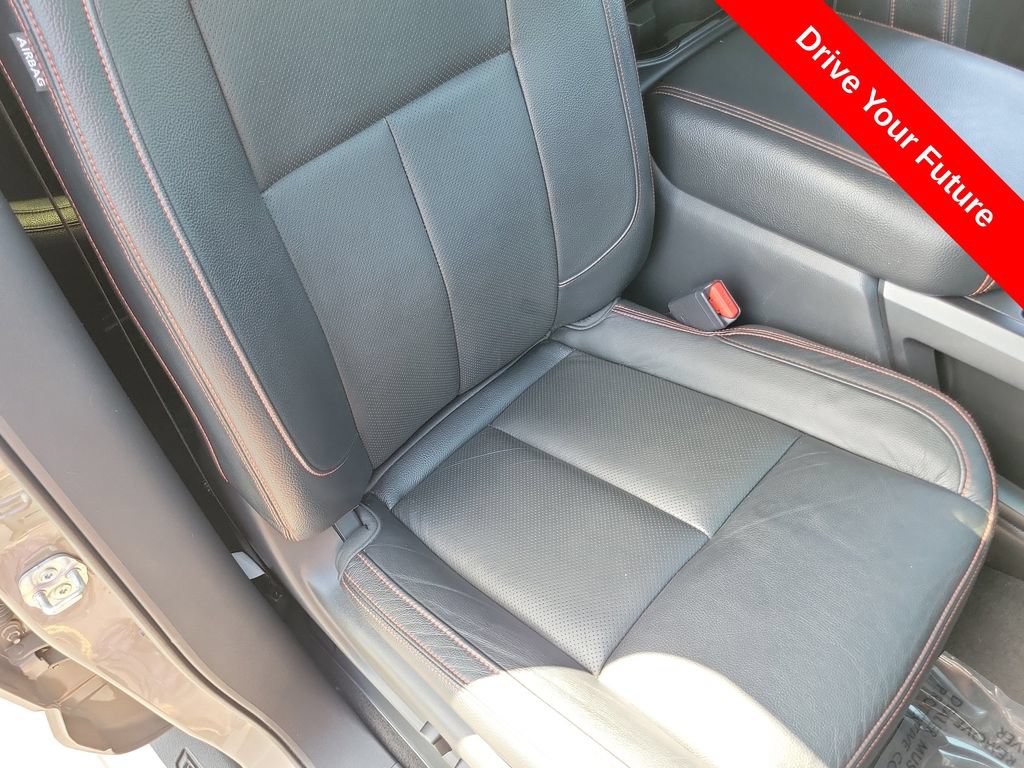 Used 2021 Nissan Titan PRO-4X w/ Pro-4x Convenience Package AWD/4WD image 21
