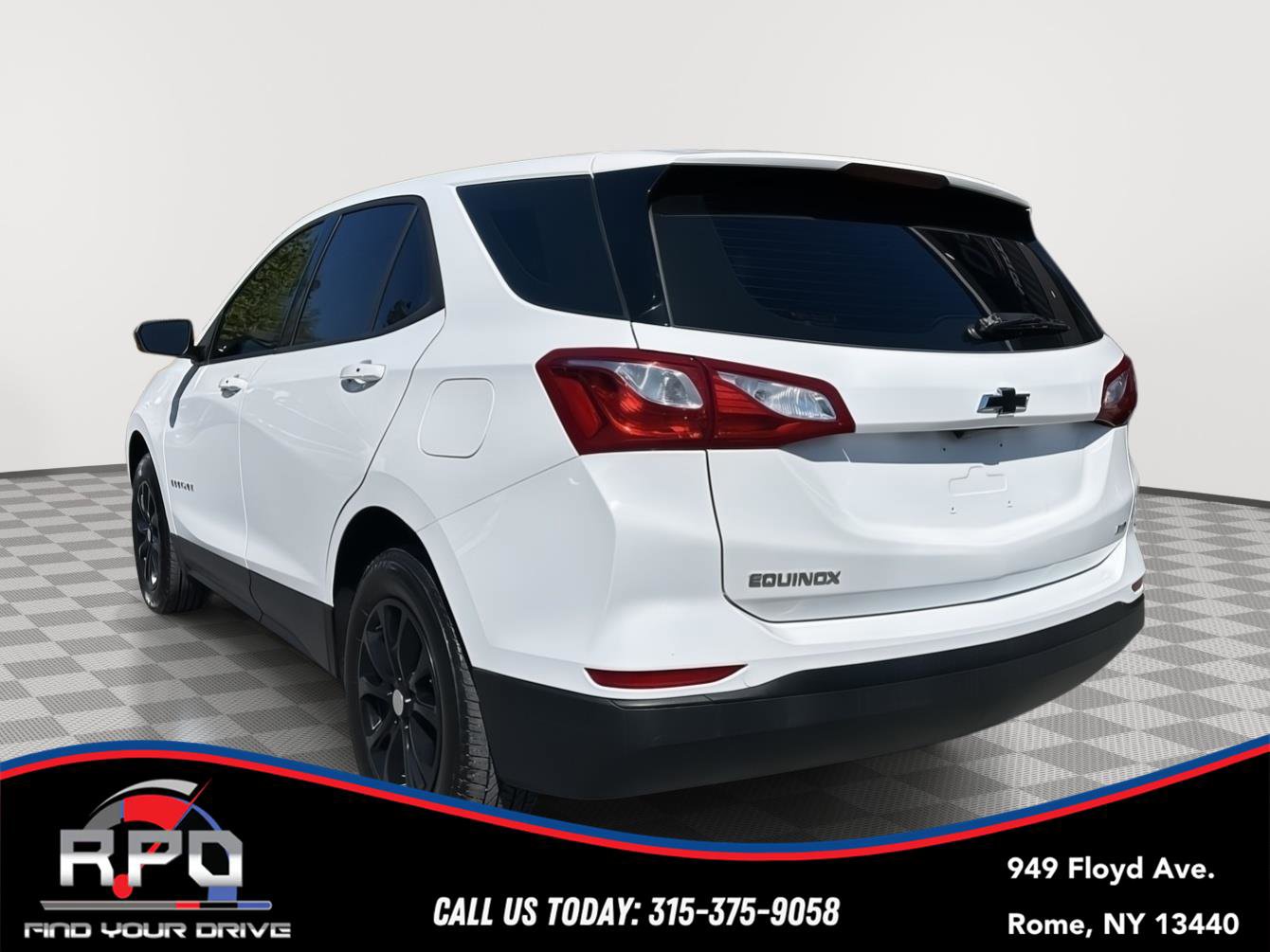 Used 2019 Chevrolet Equinox LS AWD/4WD image 3