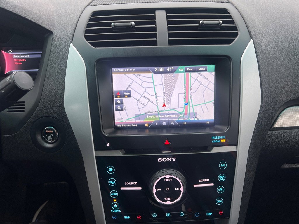 Used 2015 Ford Explorer Sport w/ Equipment Group 401A image 16