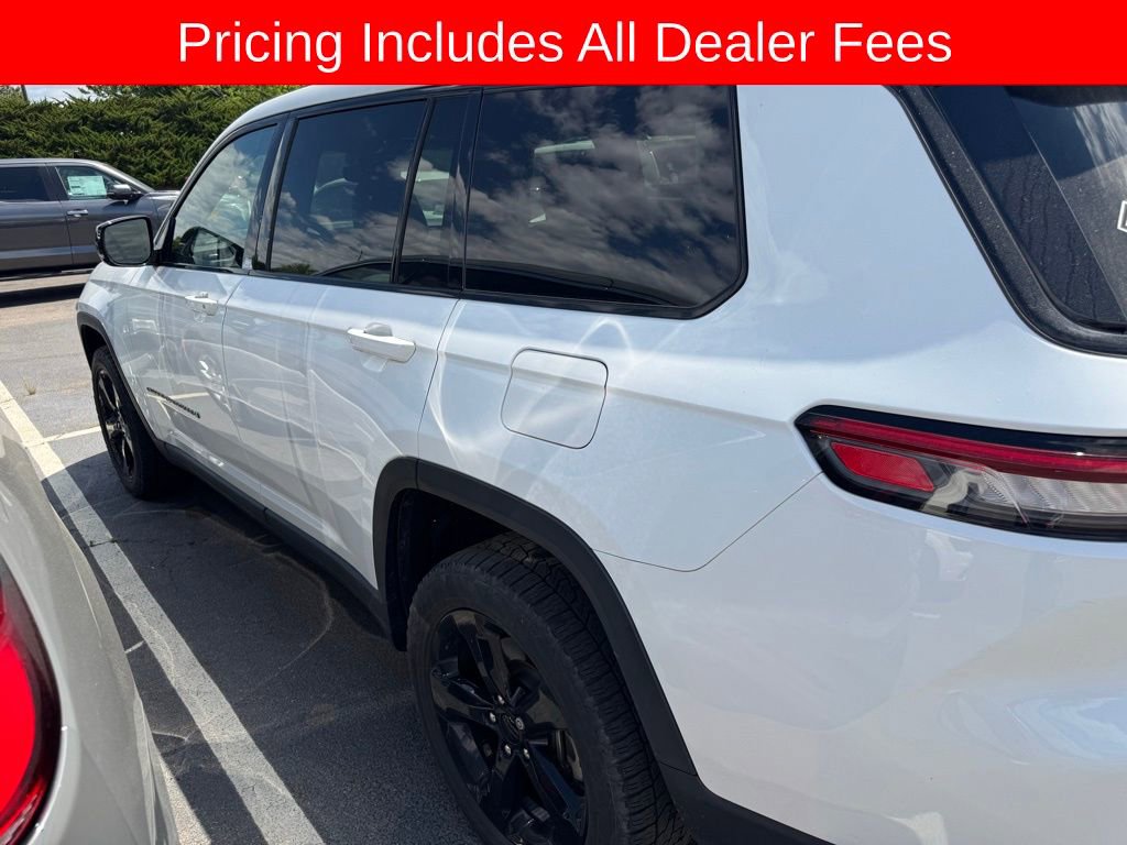 Used 2021 Jeep Grand Cherokee L Laredo AWD/4WD image 5