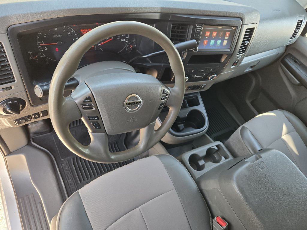 Used 2020 Nissan NV 2500 SV RWD image 25
