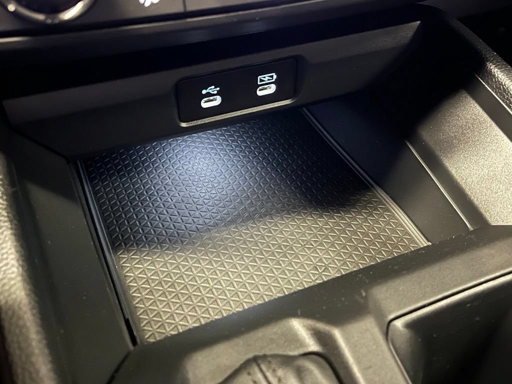 Used 2024 Honda Accord EX image 11