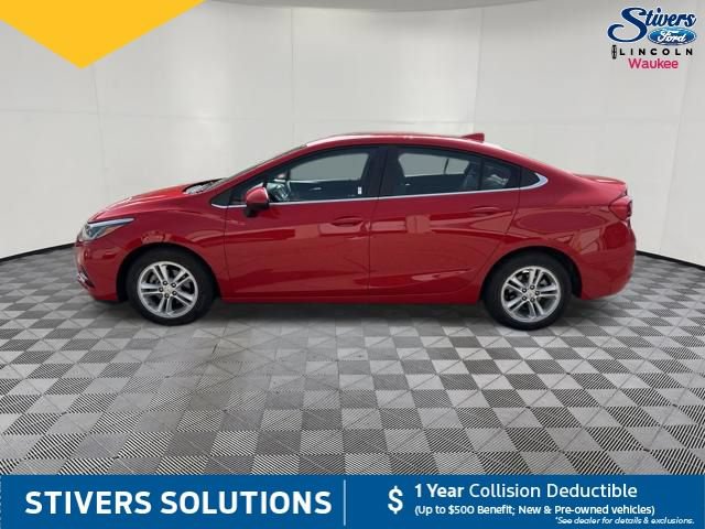 Used 2017 Chevrolet Cruze LT FWD image 11