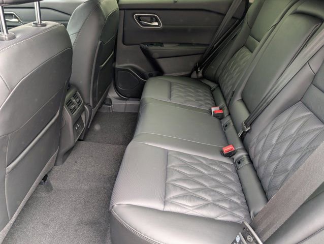 New 2026 Nissan Rogue Platinum AWD/4WD image 22