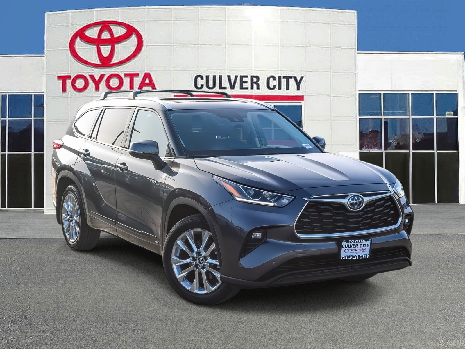 Used 2021 Toyota Highlander Limited