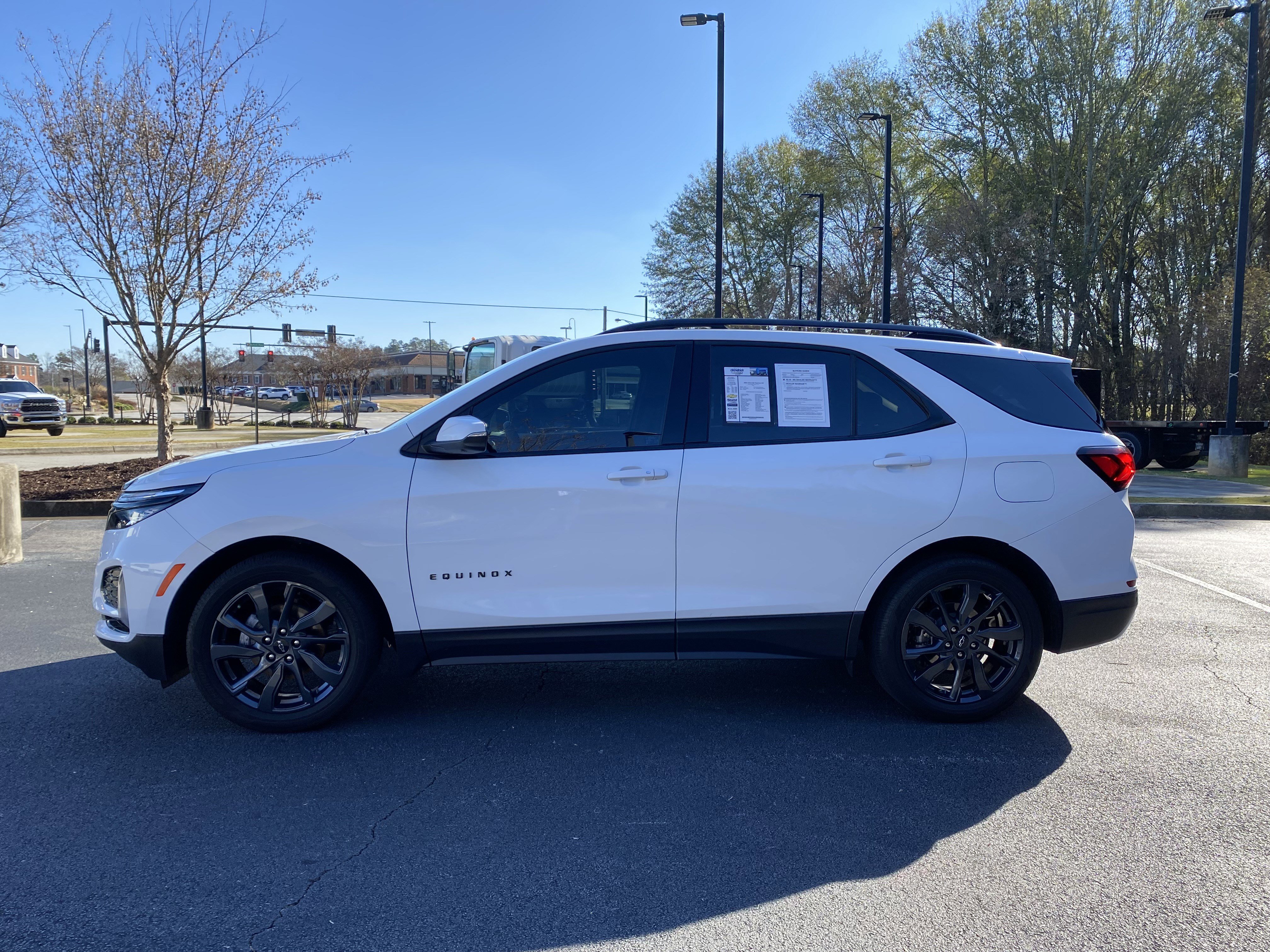 Used 2024 Chevrolet Equinox RS w/ RS Leather Package image 6