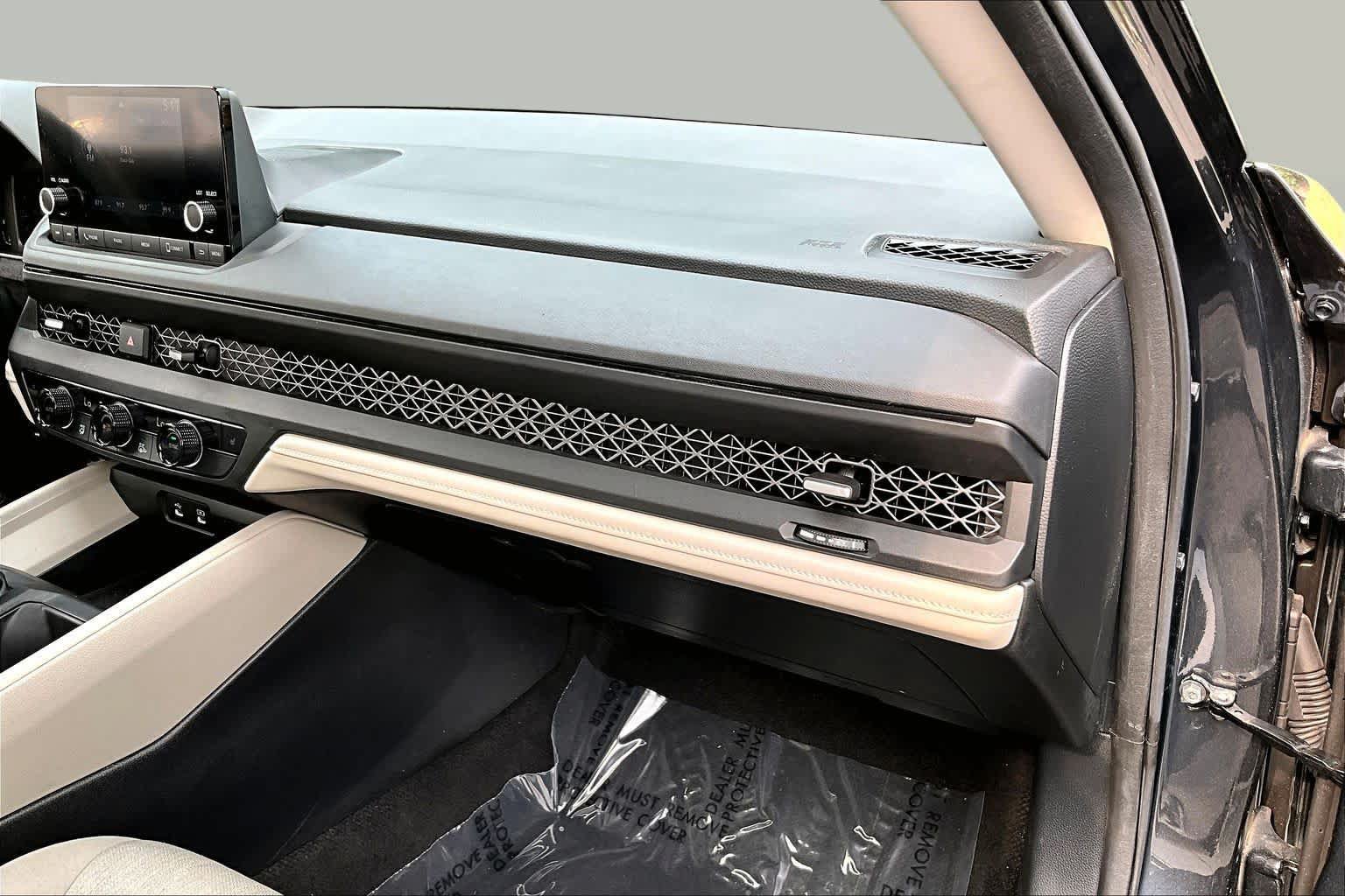 Used 2023 Honda Accord EX image 18