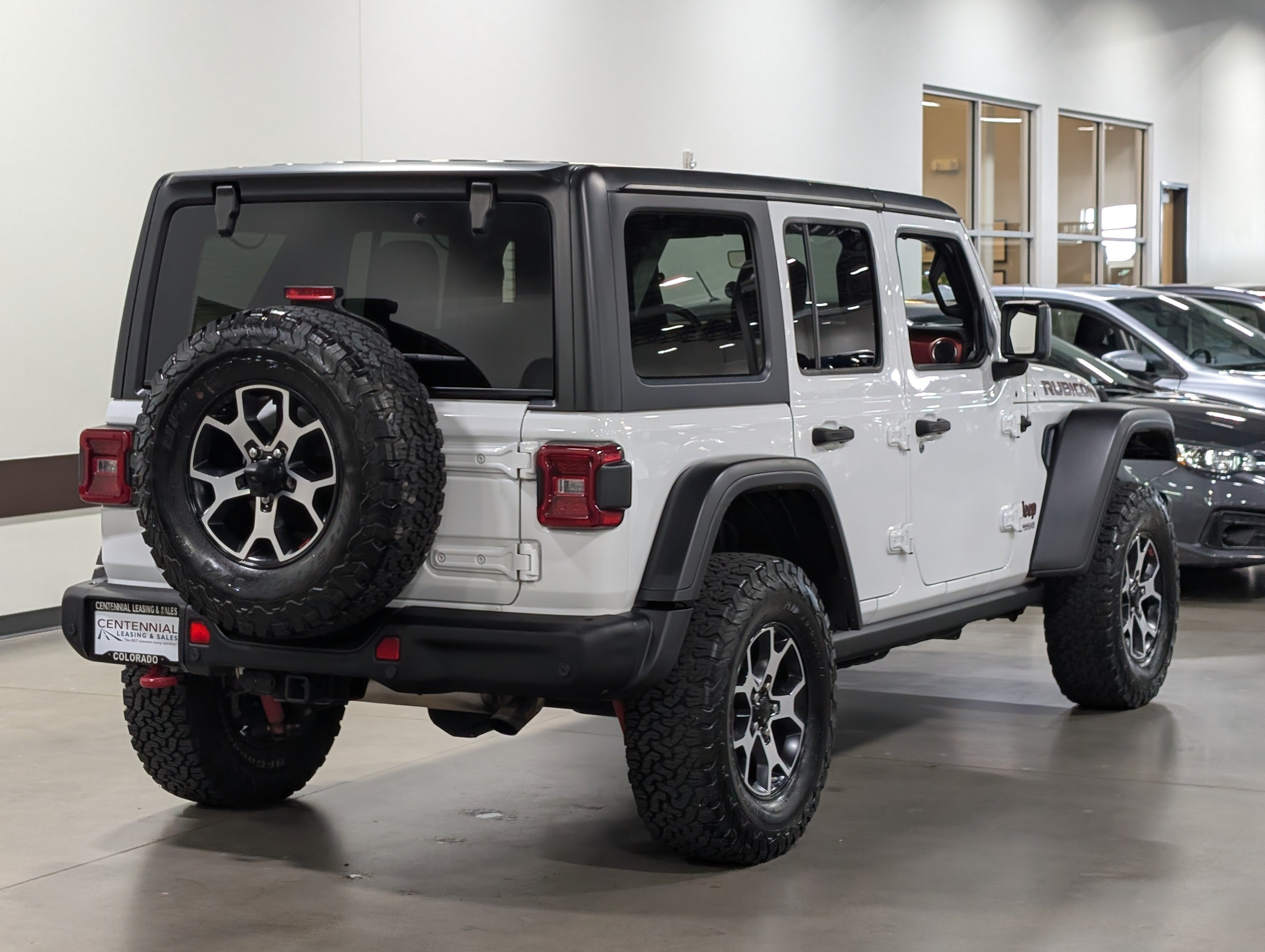 Used 2019 Jeep Wrangler Unlimited Rubicon AWD/4WD image 3