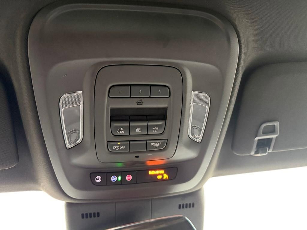 Used 2025 Cadillac CT5 Sport image 27