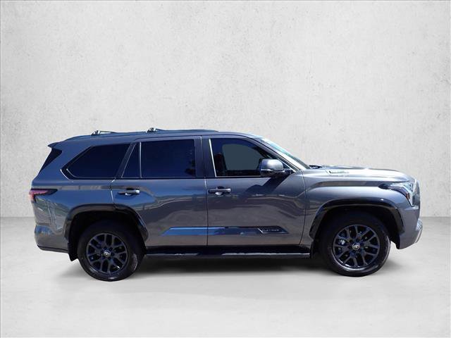 Used 2025 Toyota Sequoia Platinum AWD/4WD image 8