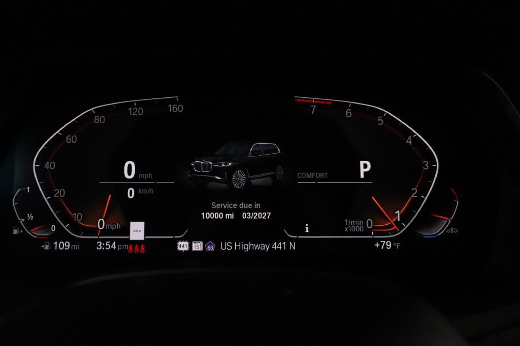 Used 2019 BMW X7 xDrive40i w/ Parking Assistance Package image 16