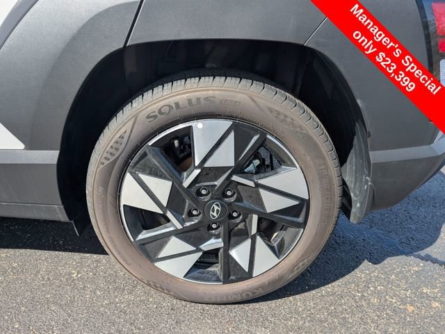 Certified 2025 Hyundai Kona SEL image 25