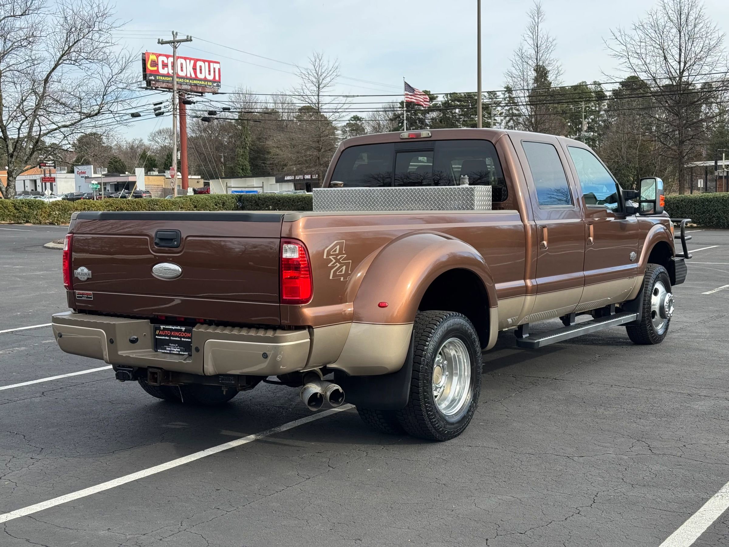 Used 2012 Ford F350 King Ranch w/ King Ranch w/Chrome Pkg image 6