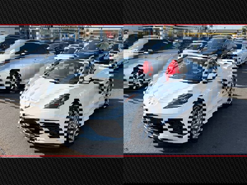 Used 2023 Chevrolet Corvette Stingray Convertible w/ Z51 Performance Package image 2