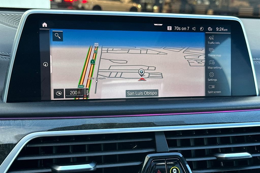 Used 2022 BMW ALPINA B7 xDrive w/ Luxury Rear Seating Package image 21