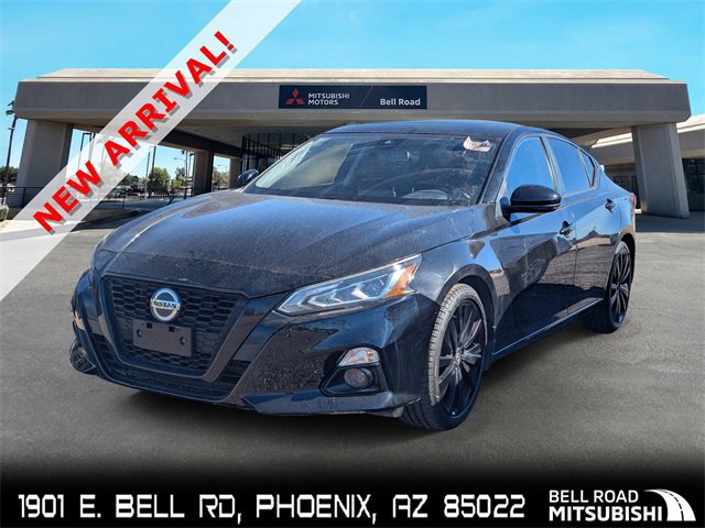 Used 2022 Nissan Altima 2.5 SR w/ Midnight Edition Package