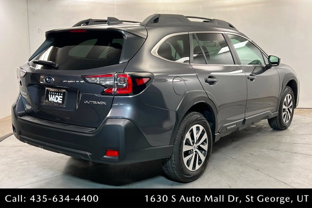 Used 2025 Subaru Outback Premium image 5