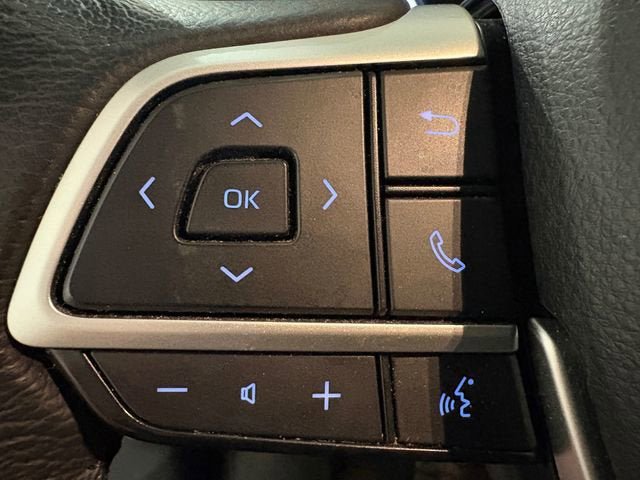 Certified 2024 Toyota Sienna XLE FWD image 15