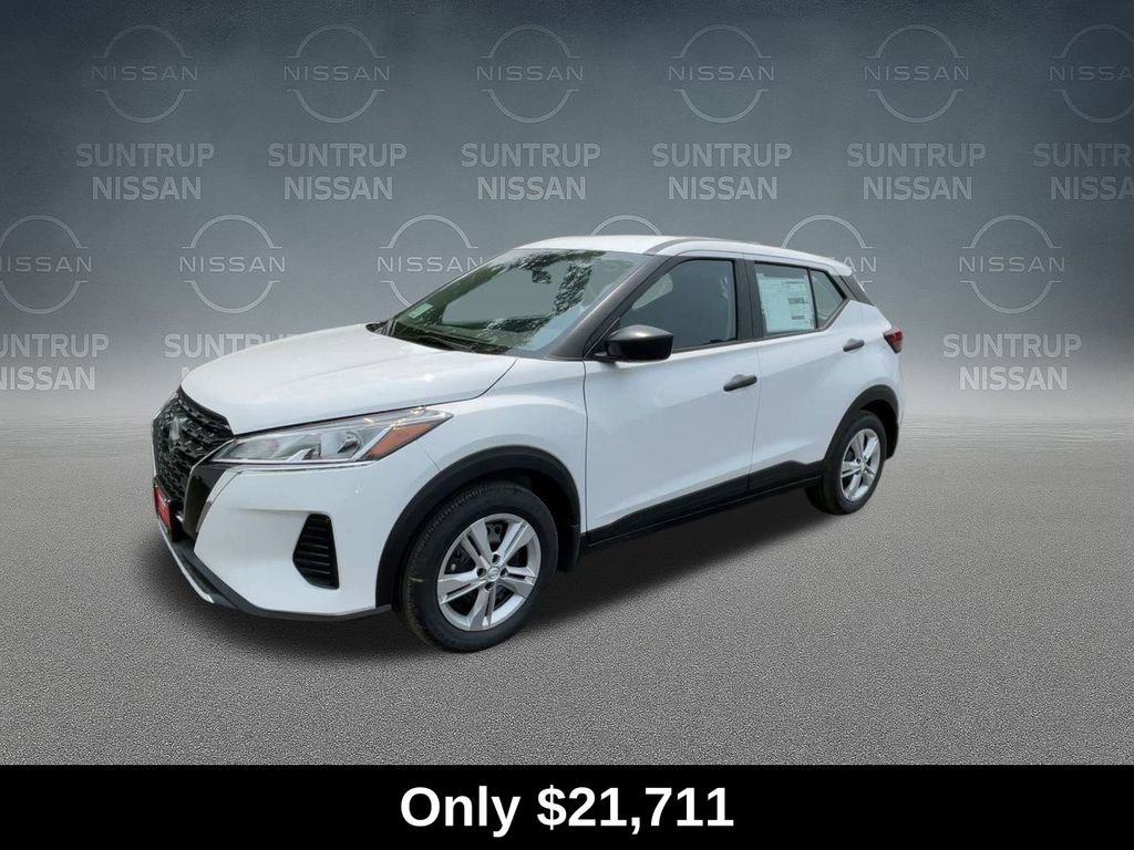 Used 2025 Nissan Kicks Play S FWD image 4