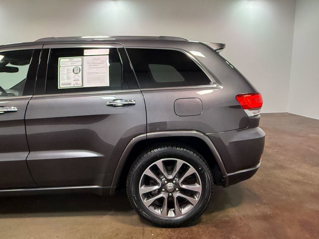 Used 2018 Jeep Grand Cherokee Overland image 35