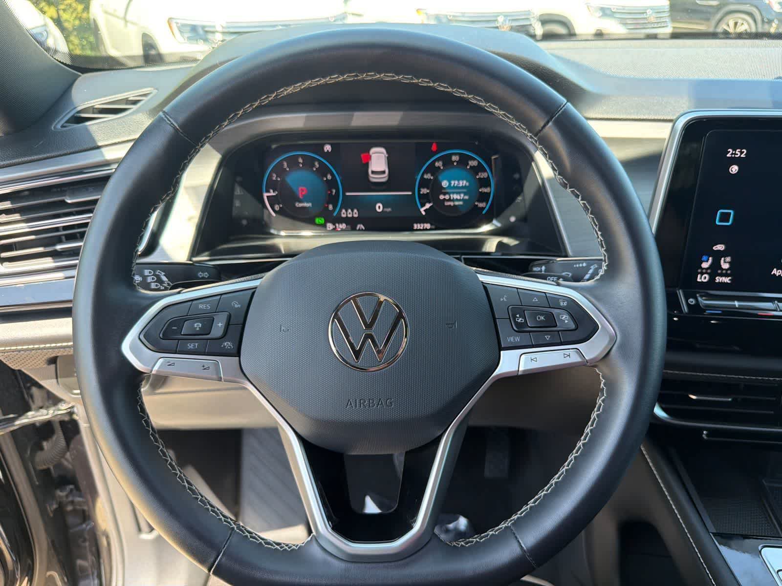 Used 2024 Volkswagen Atlas Cross Sport SE AWD/4WD image 15