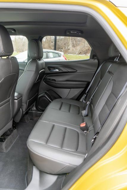 Used 2023 Chevrolet TrailBlazer ACTIV w/ Sun and Liftgate Package FWD image 12
